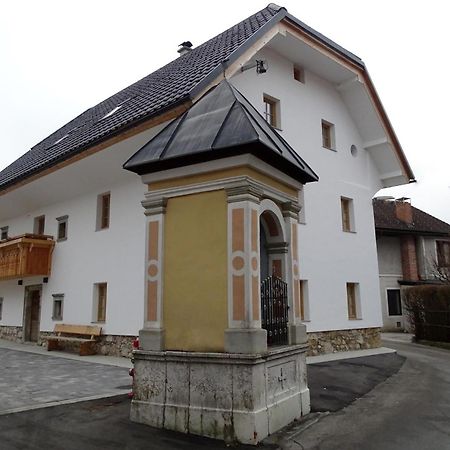 Apartmaji Pri Marodnu Бохин Стая снимка