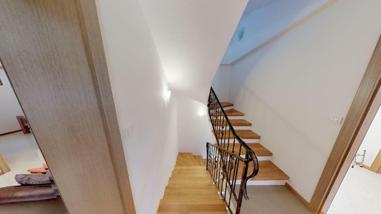 Apartmaji Pri Marodnu Бохин Екстериор снимка