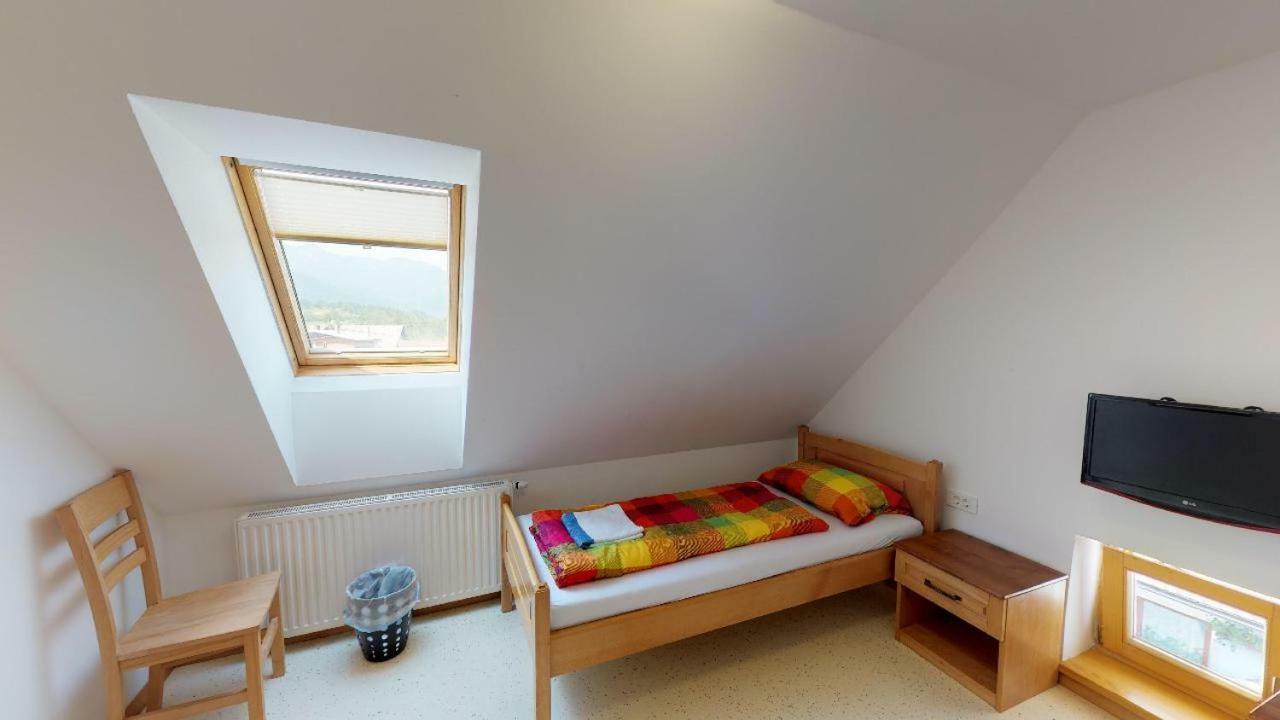 Apartmaji Pri Marodnu Бохин Екстериор снимка