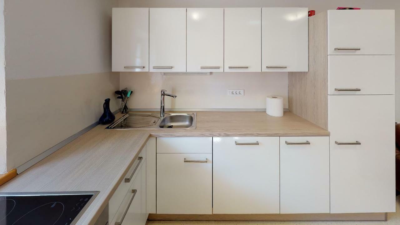 Apartmaji Pri Marodnu Бохин Екстериор снимка